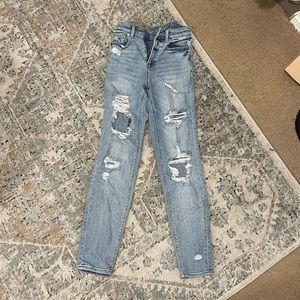 American eagle ripped mom jeans